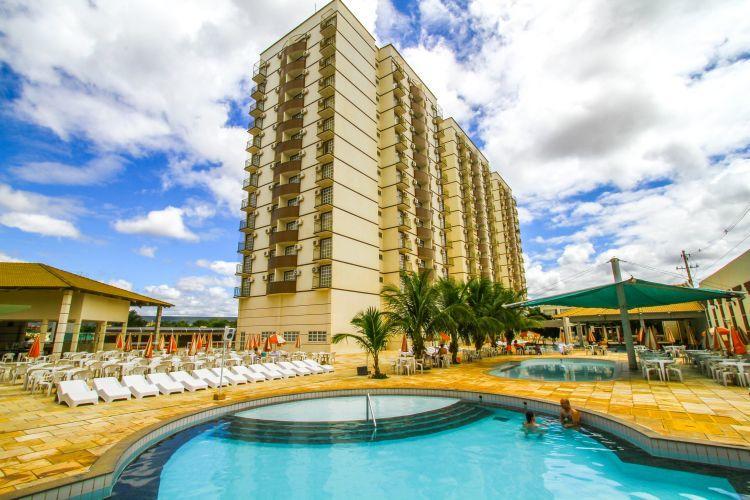 Diroma Exclusive: Thermal Pools, Sauna & Daily Housekeeping